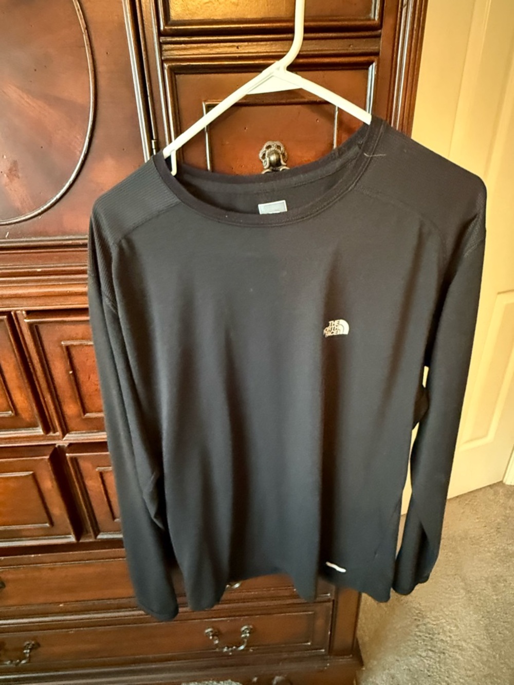 The North Face Black Long-Sleeve Crew Thermal Shirt